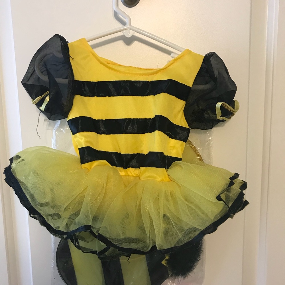 Bee Halloween costume NEW